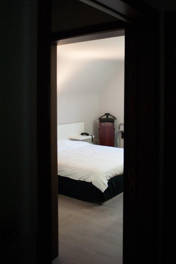 Jfk Hotel Zelzate - Gent Kültér fotó